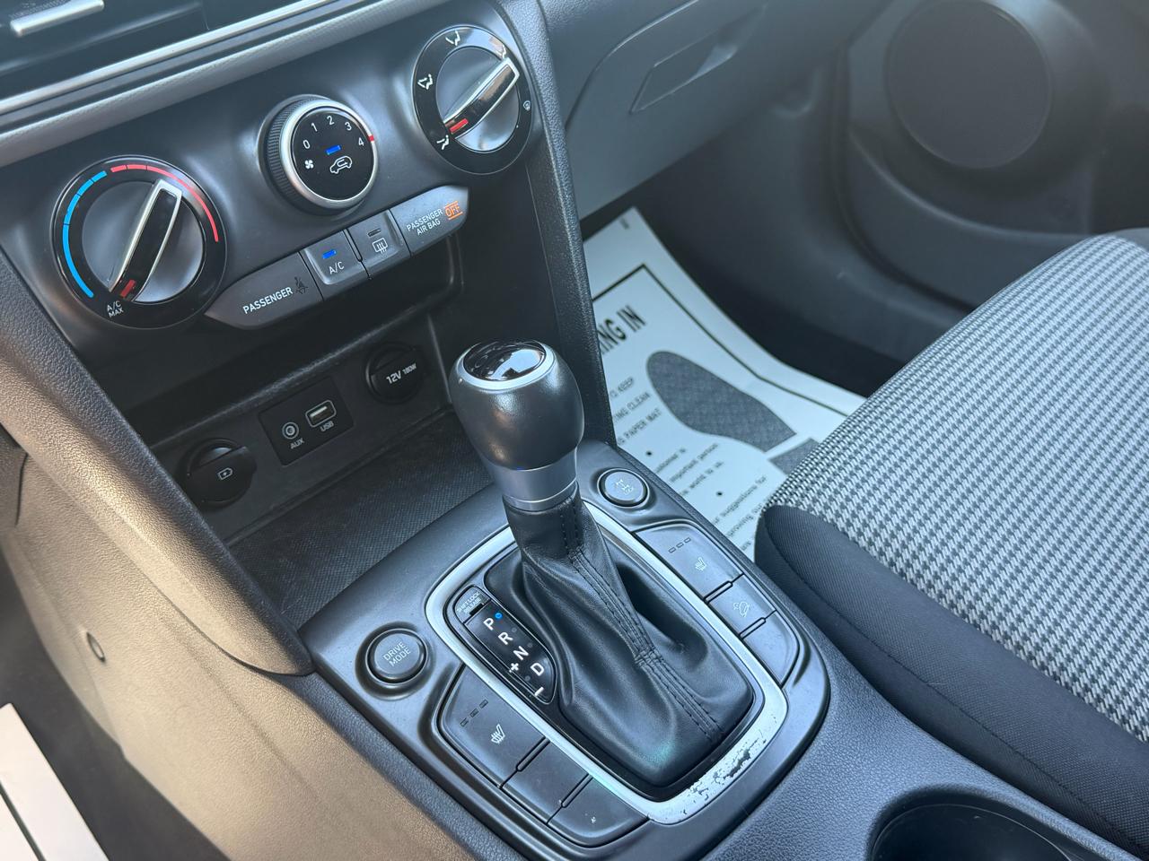 Hyundai Kona SEL Auto AWD 2020