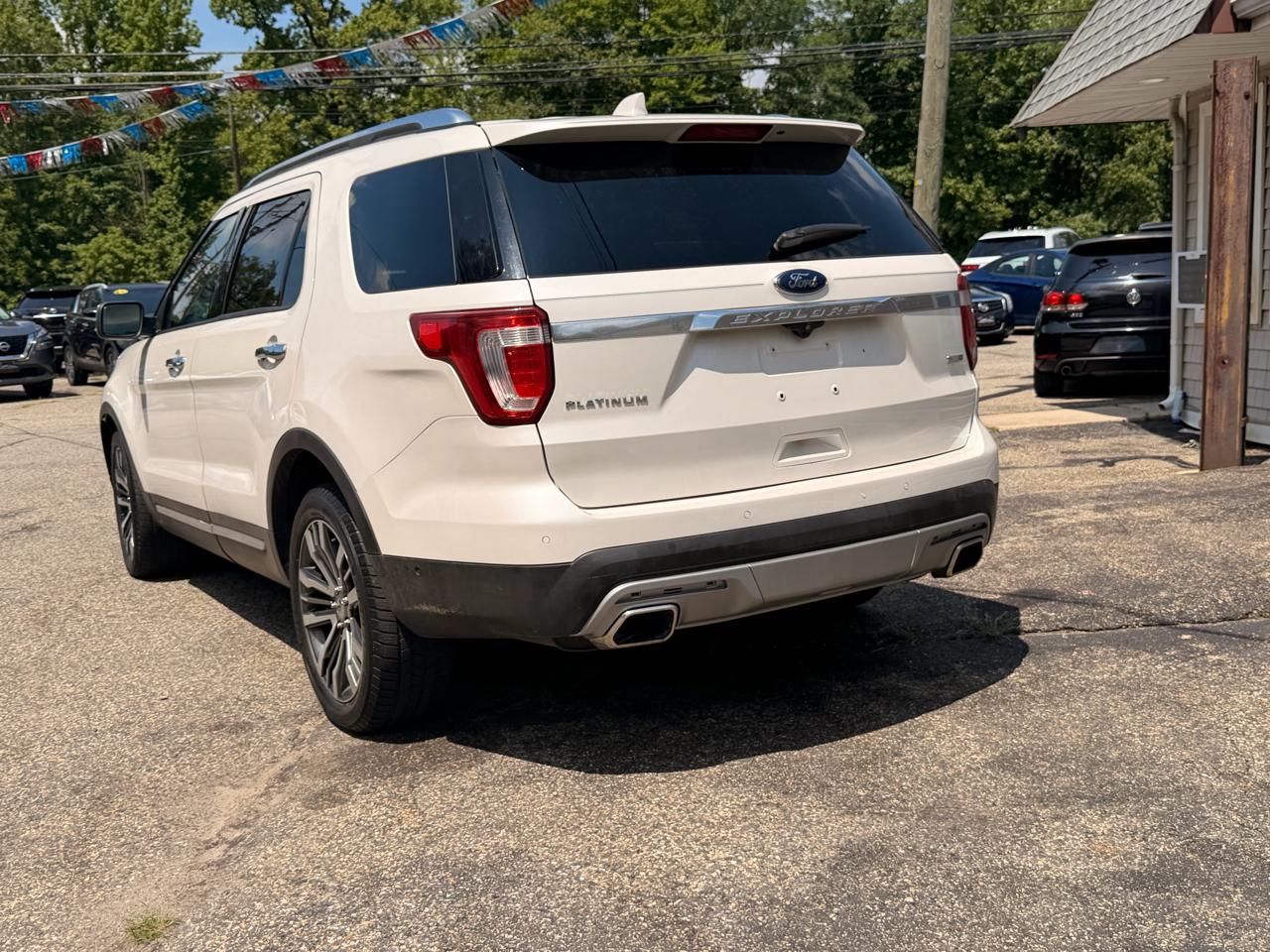 Ford Explorer 4WD 4dr Platinum 2016