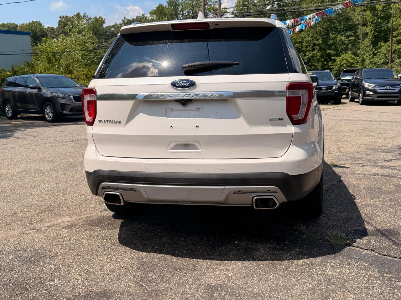 Ford Explorer 4WD 4dr Platinum 2016