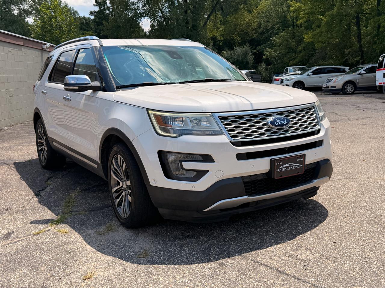 Ford Explorer 4WD 4dr Platinum 2016