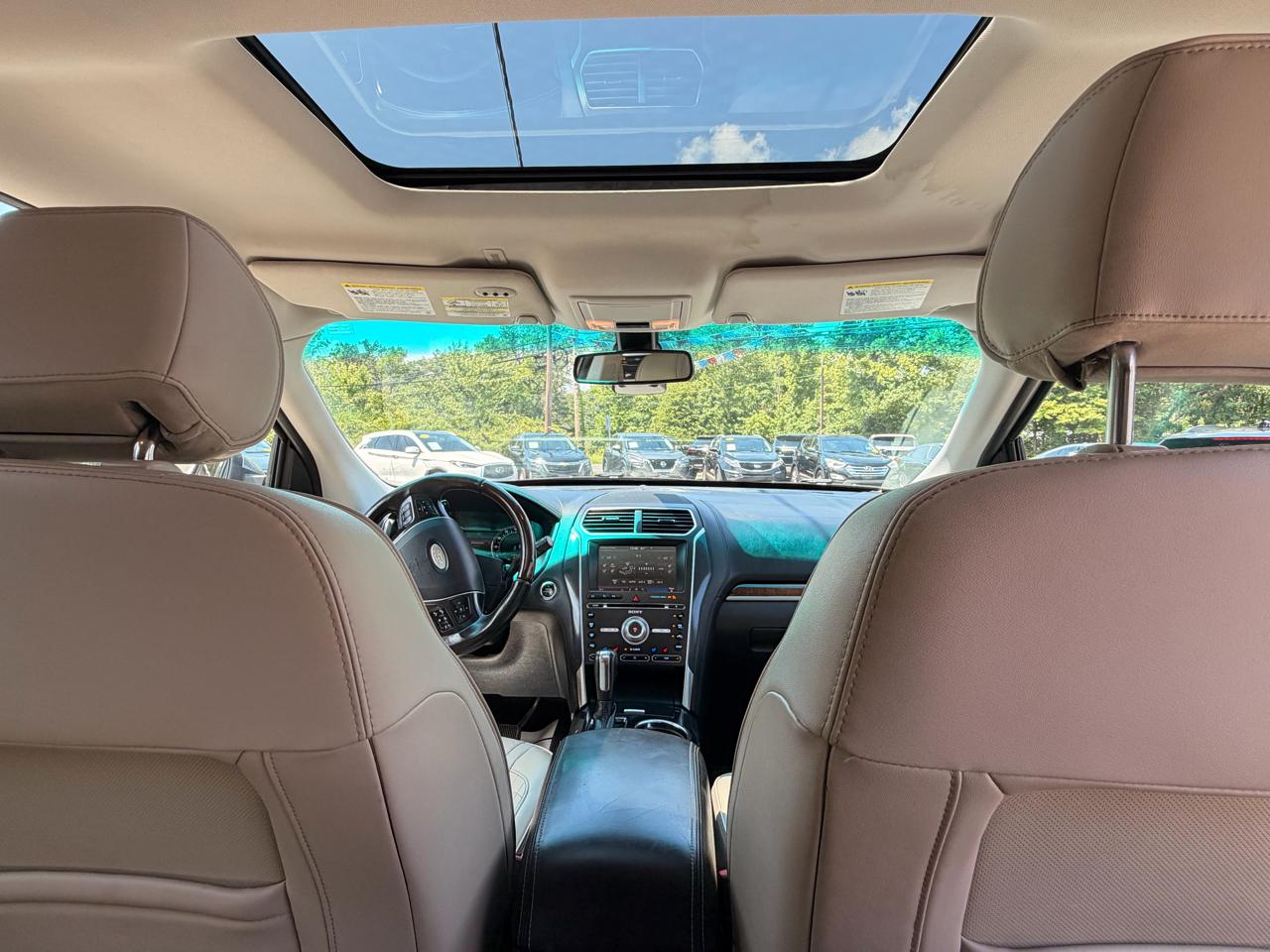 Ford Explorer 4WD 4dr Platinum 2016