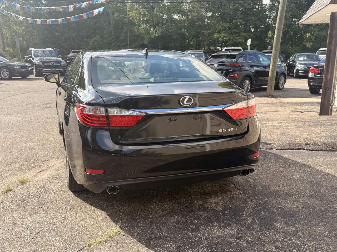 Lexus ES 350 4dr Sdn 2015