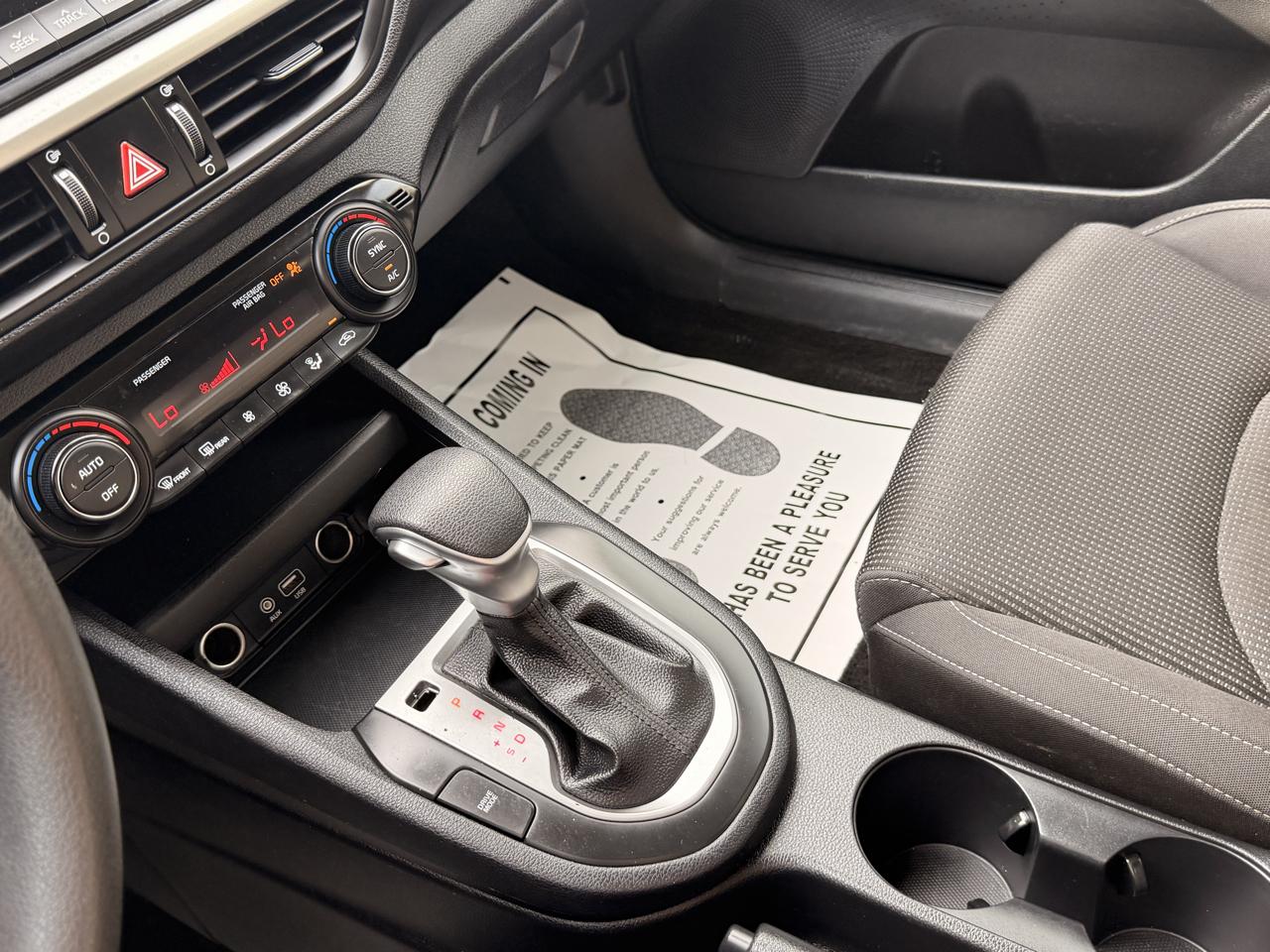 Kia Forte LXS IVT 2019