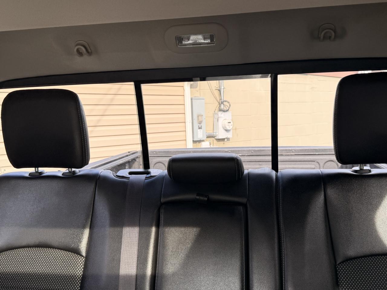 RAM 1500 4WD Crew Cab 140.5" Sport 2016