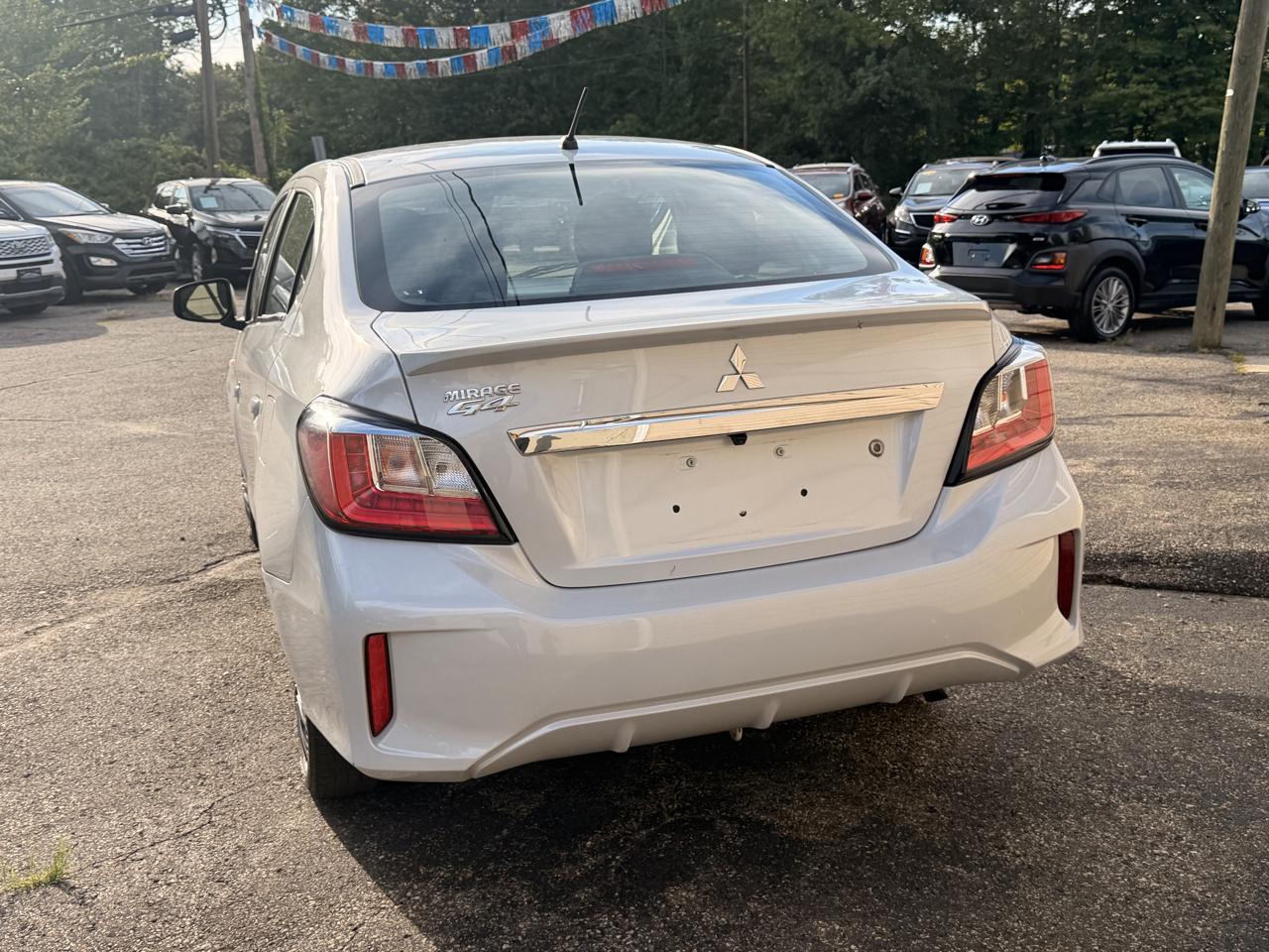 Mitsubishi Mirage G4 Black Edition CVT 2022