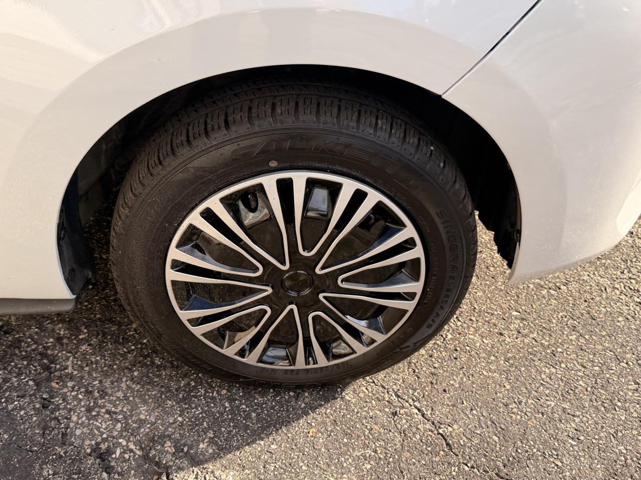 Mitsubishi Mirage G4 Black Edition CVT 2022