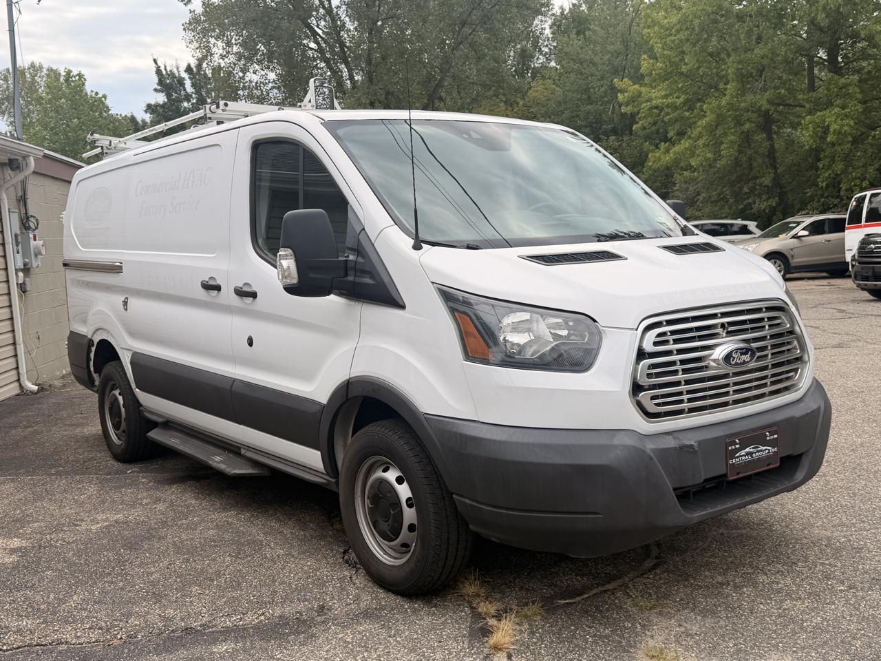 Ford Transit Cargo Van T-250 130" Low Rf 9000 GVWR Sliding RH Dr 2015