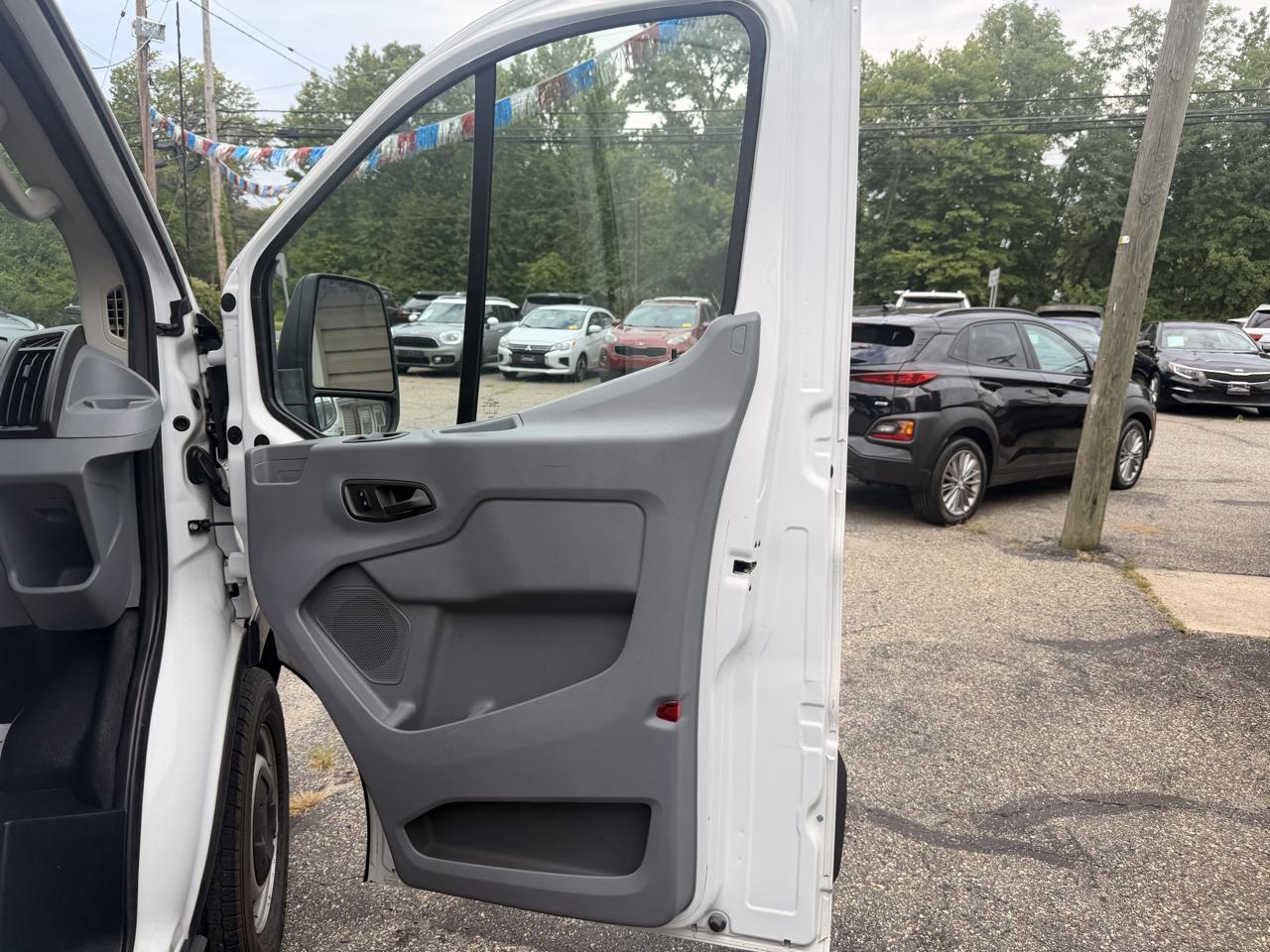 Ford Transit Cargo Van T-250 130" Low Rf 9000 GVWR Sliding RH Dr 2015