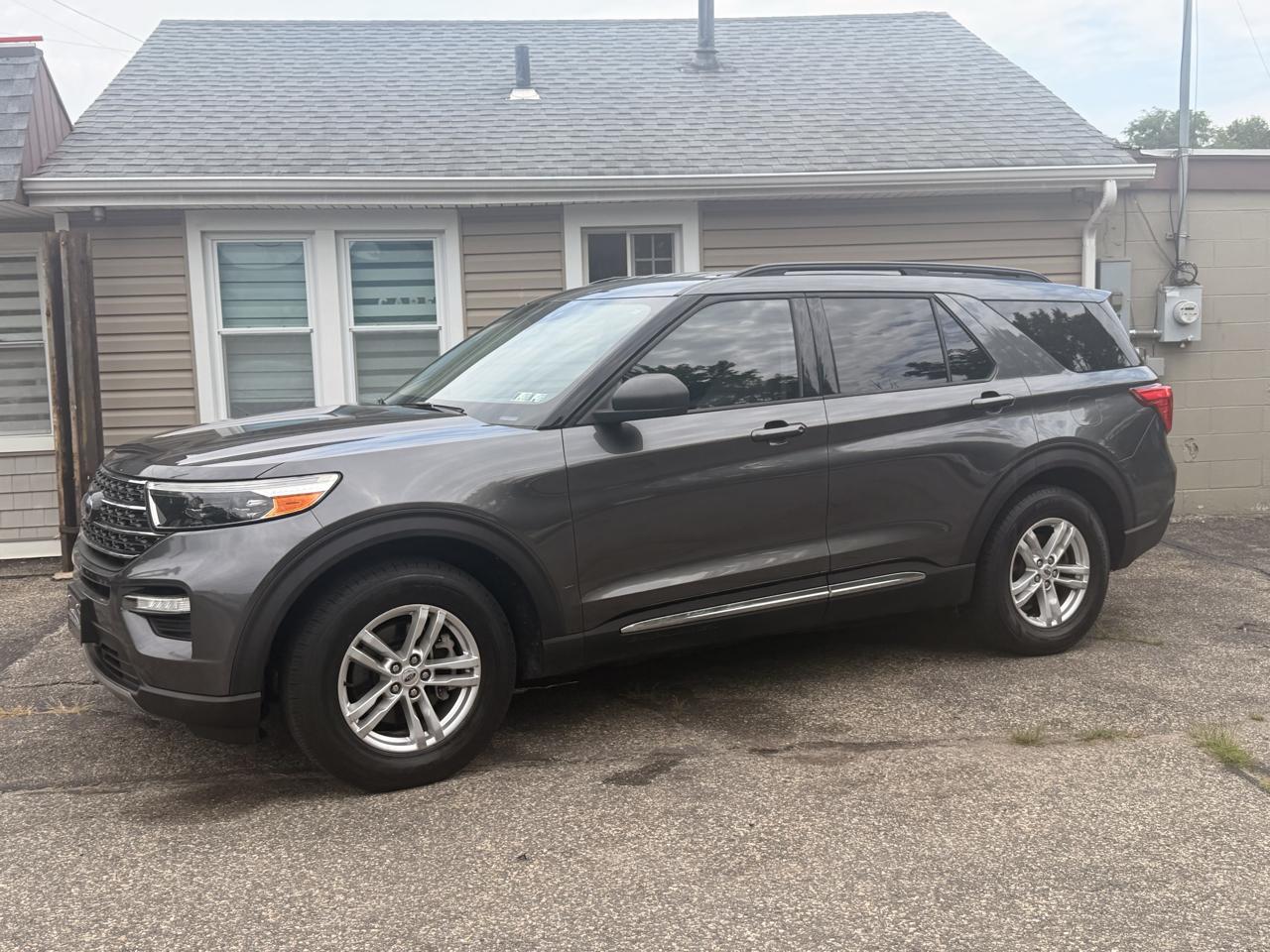 Ford Explorer 4dr XLT 4WD 2020
