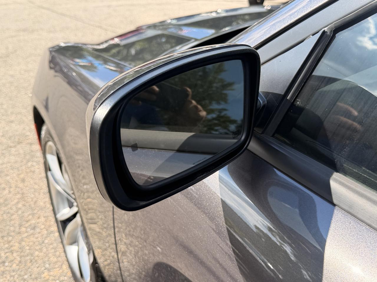 Dodge Charger 4dr Sdn SXT RWD 2015