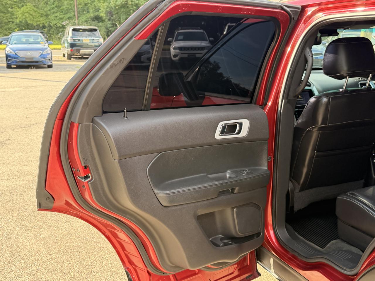 Ford Explorer 4WD 4dr Sport 2014