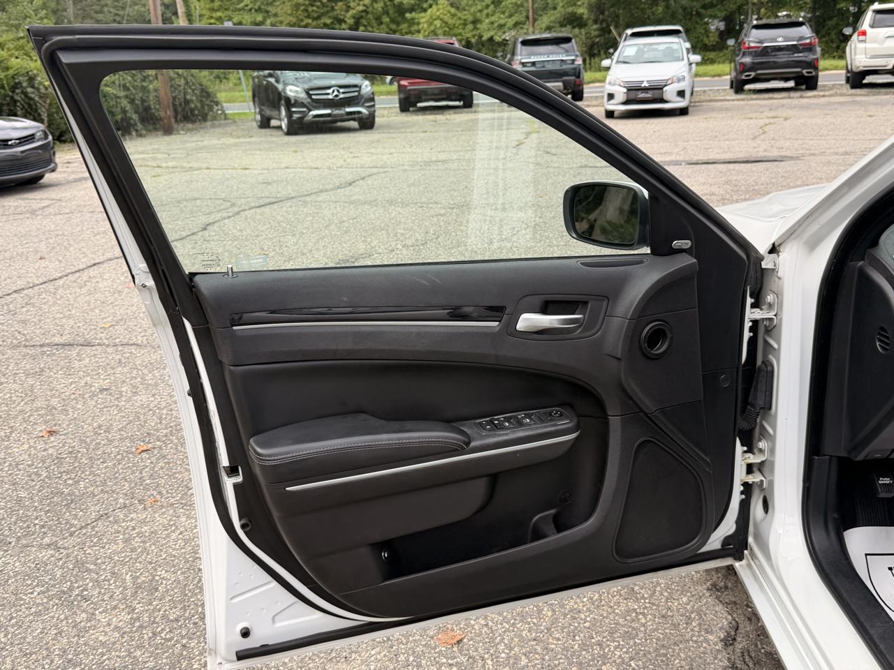 Chrysler 300 300S RWD 2019