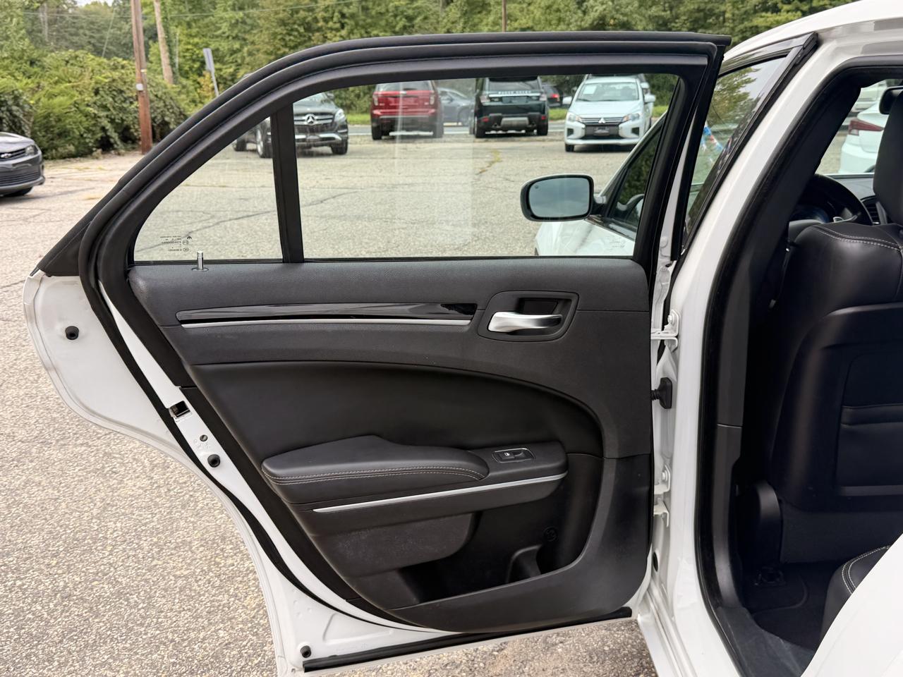 Chrysler 300 300S RWD 2019