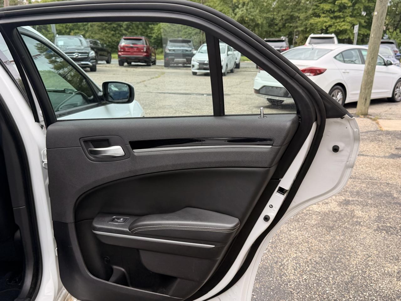 Chrysler 300 300S RWD 2019