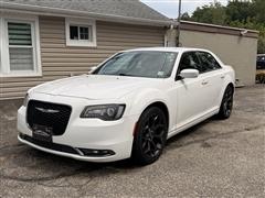2019 Chrysler 300 