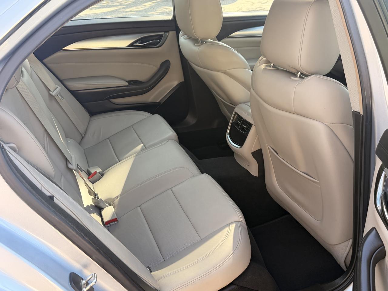 Cadillac CTS Sedan 4dr Sdn 2.0L Turbo Luxury AWD 2017