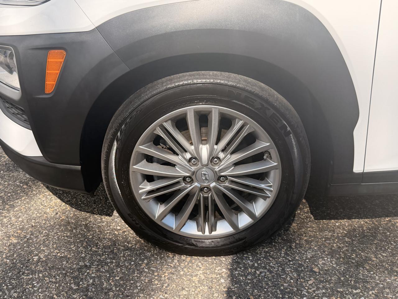 Hyundai Kona SEL Plus Auto AWD 2021