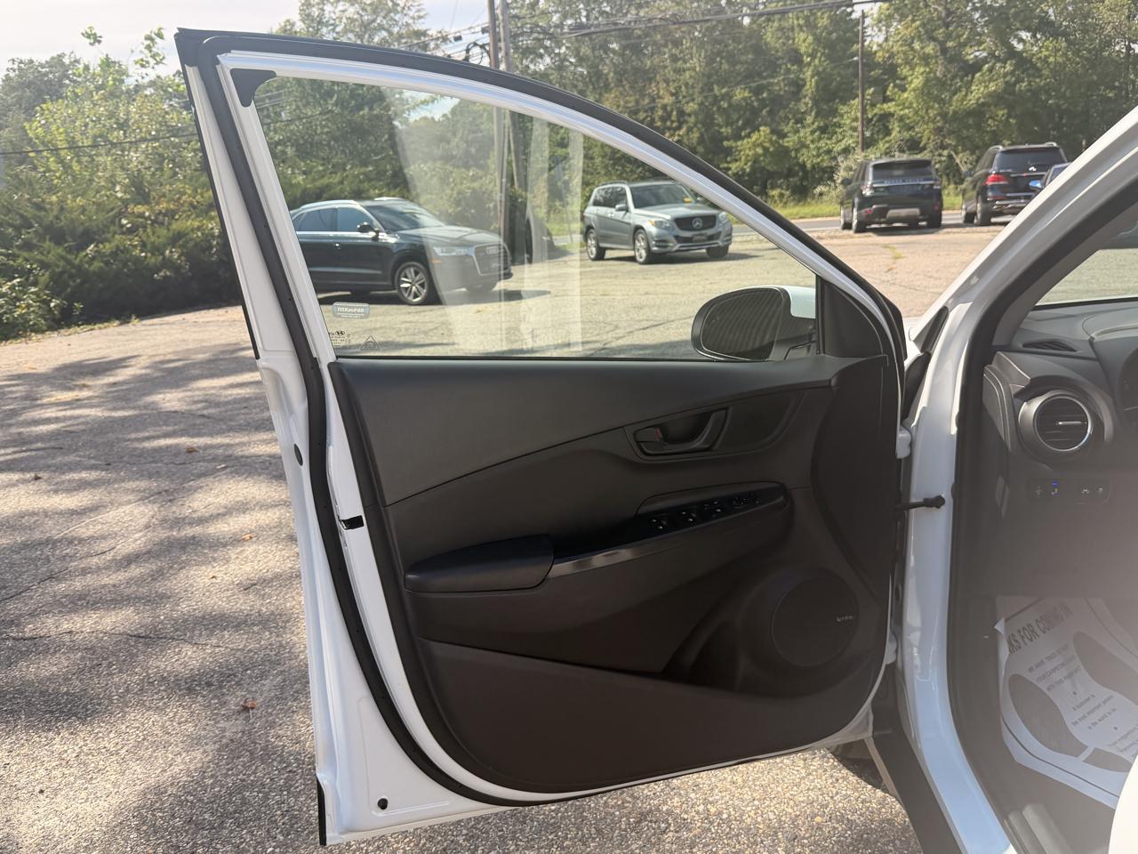 Hyundai Kona SEL Plus Auto AWD 2021