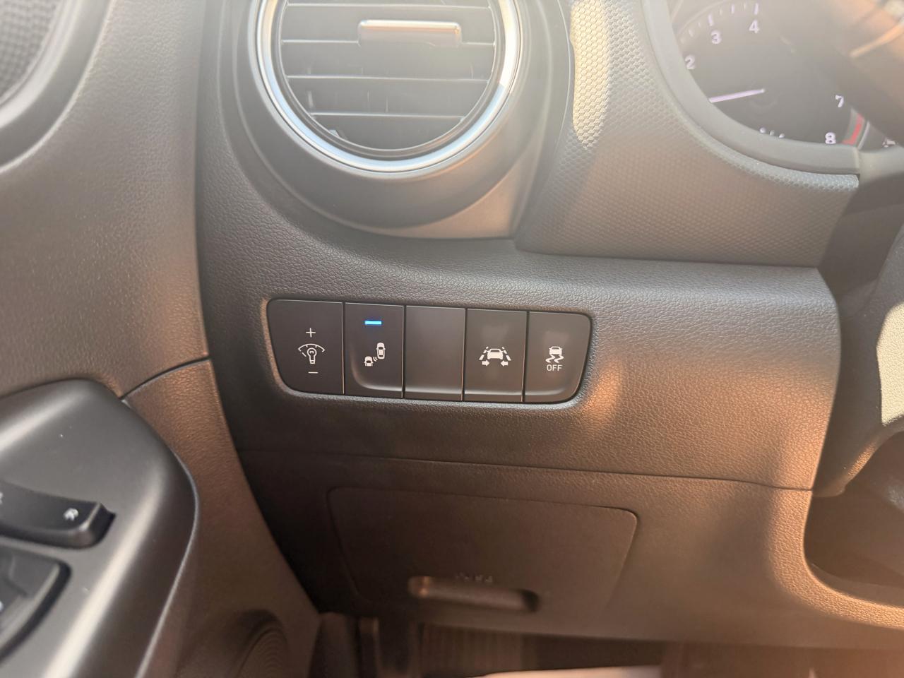 Hyundai Kona SEL Plus Auto AWD 2021