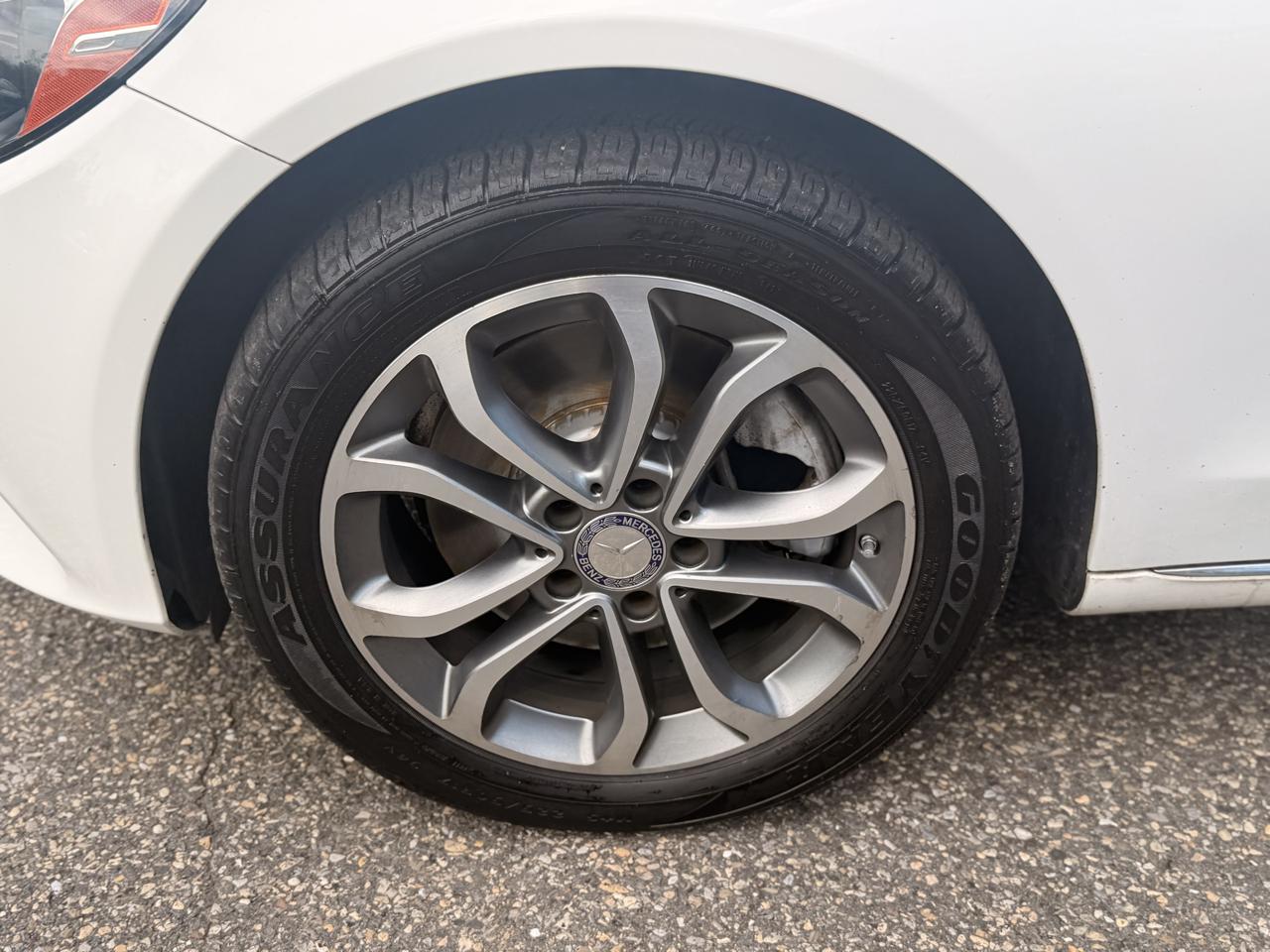 Mercedes-Benz C-Class 4dr Sdn C 300 4MATIC 2015