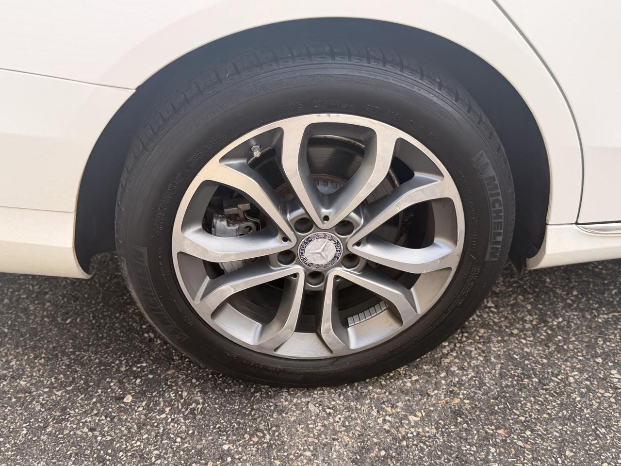 Mercedes-Benz C-Class 4dr Sdn C 300 4MATIC 2015