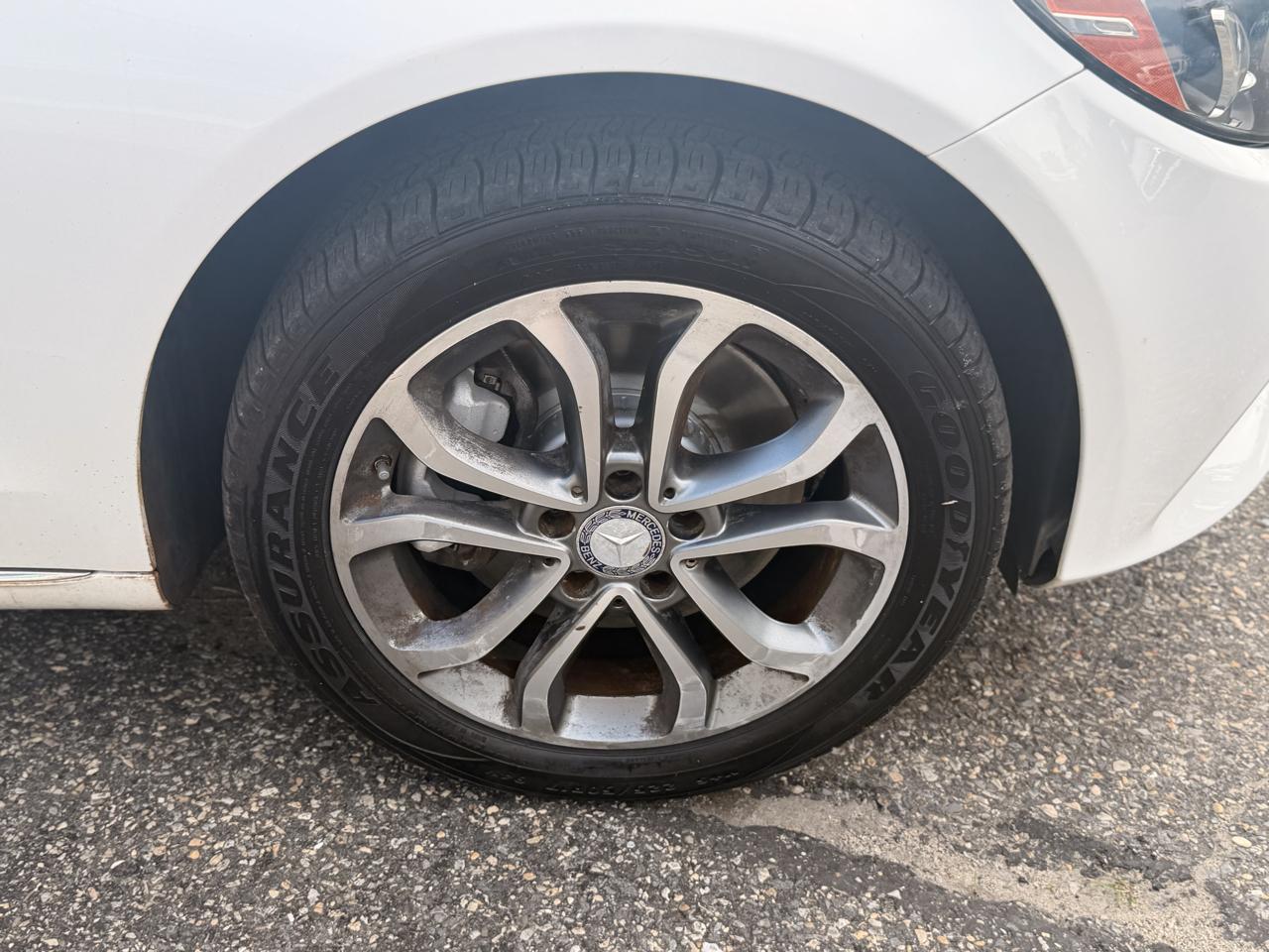 Mercedes-Benz C-Class 4dr Sdn C 300 4MATIC 2015