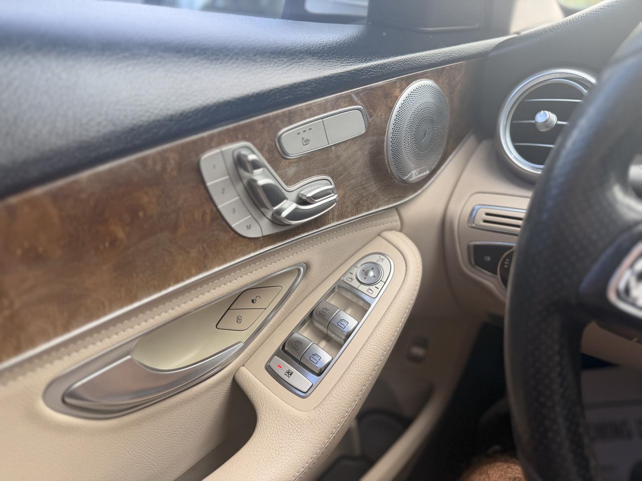 Mercedes-Benz C-Class 4dr Sdn C 300 4MATIC 2015