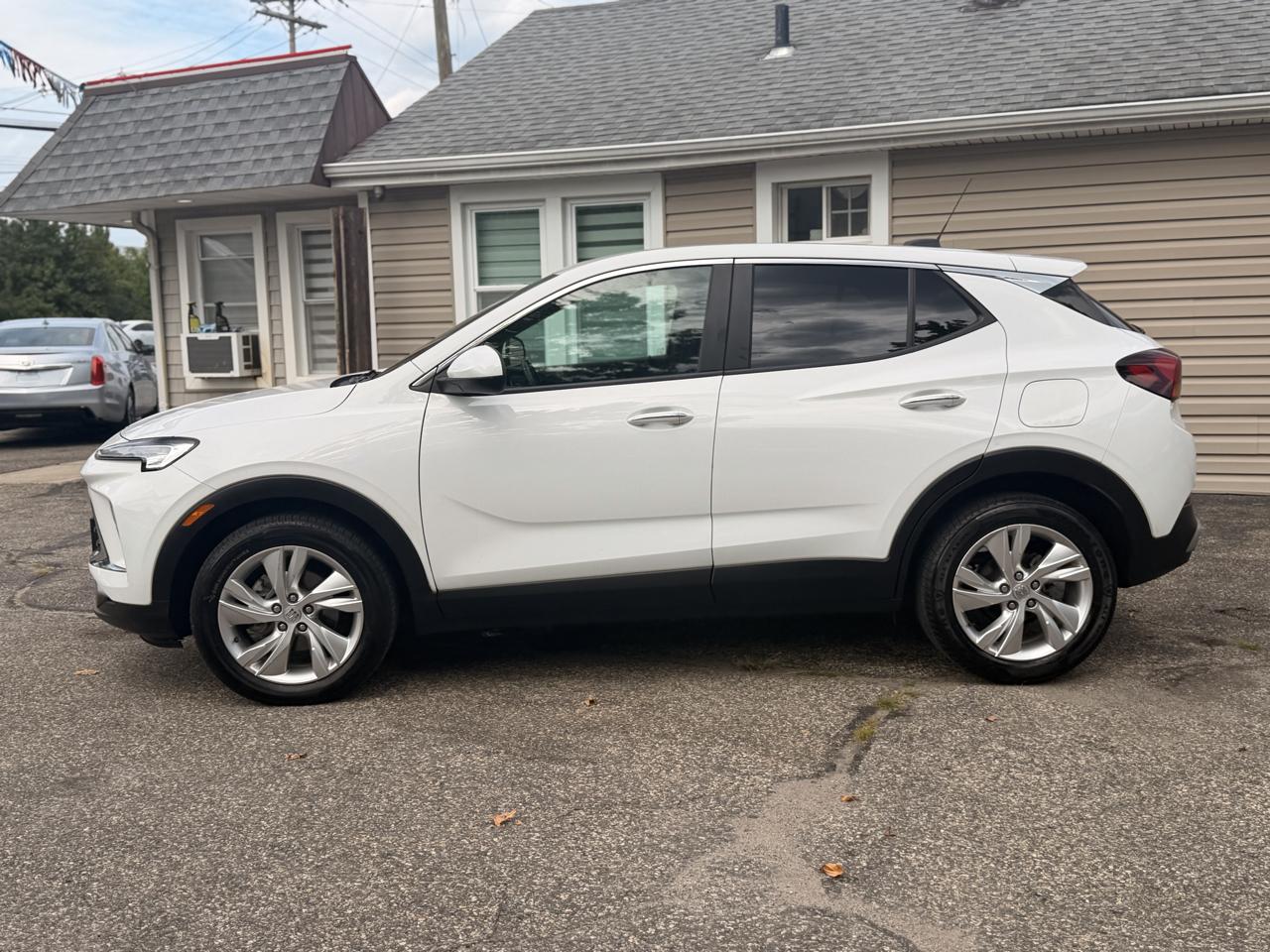 Buick Encore GX FWD 4dr Preferred 2024