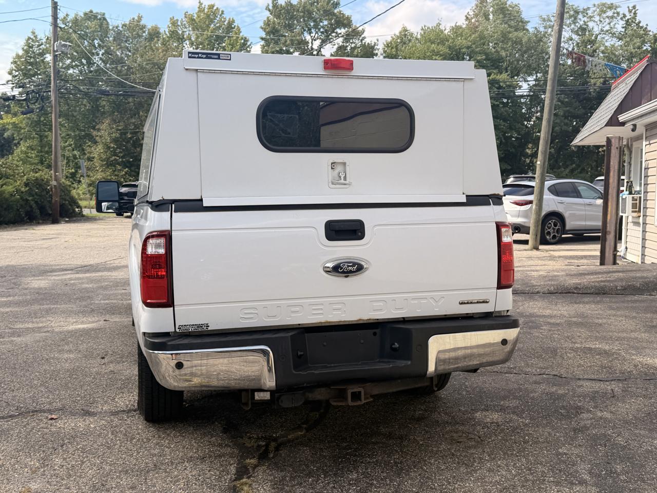 Ford Super Duty F-250 SRW XL 2WD Reg Cab 8' Box 2016