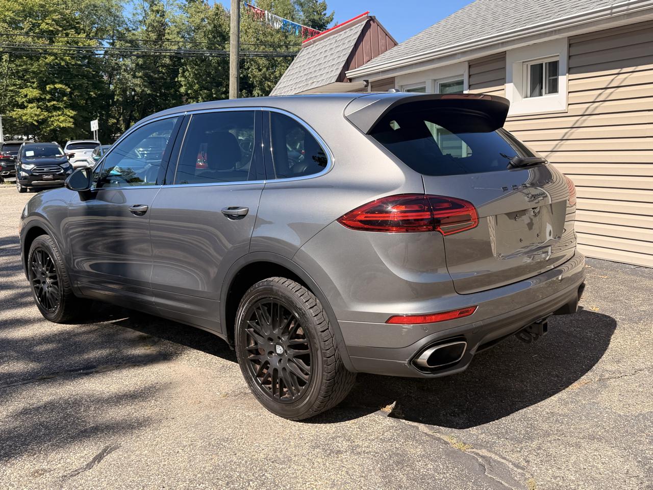 Porsche Cayenne AWD 4dr 2016