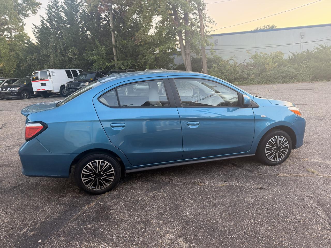 Mitsubishi Mirage G4 Carbonite Edition CVT 2021