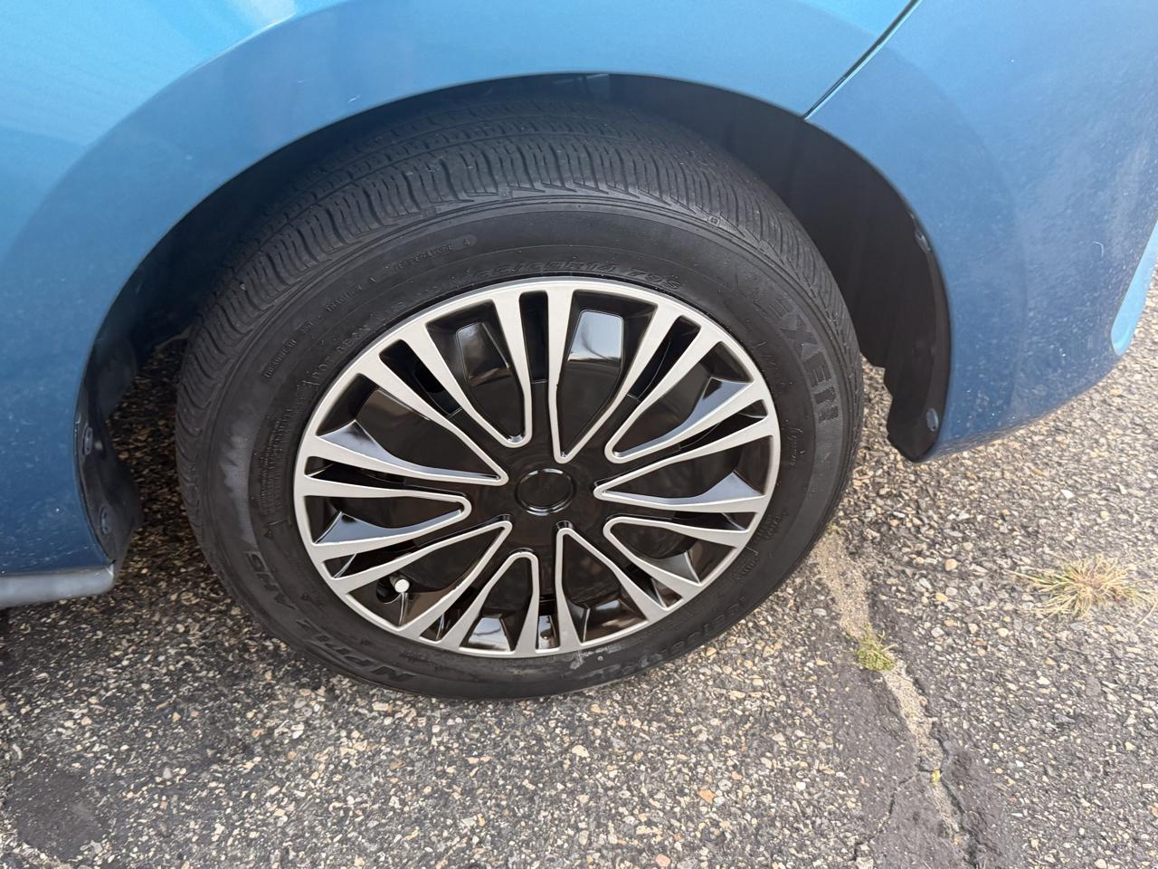 Mitsubishi Mirage G4 Carbonite Edition CVT 2021