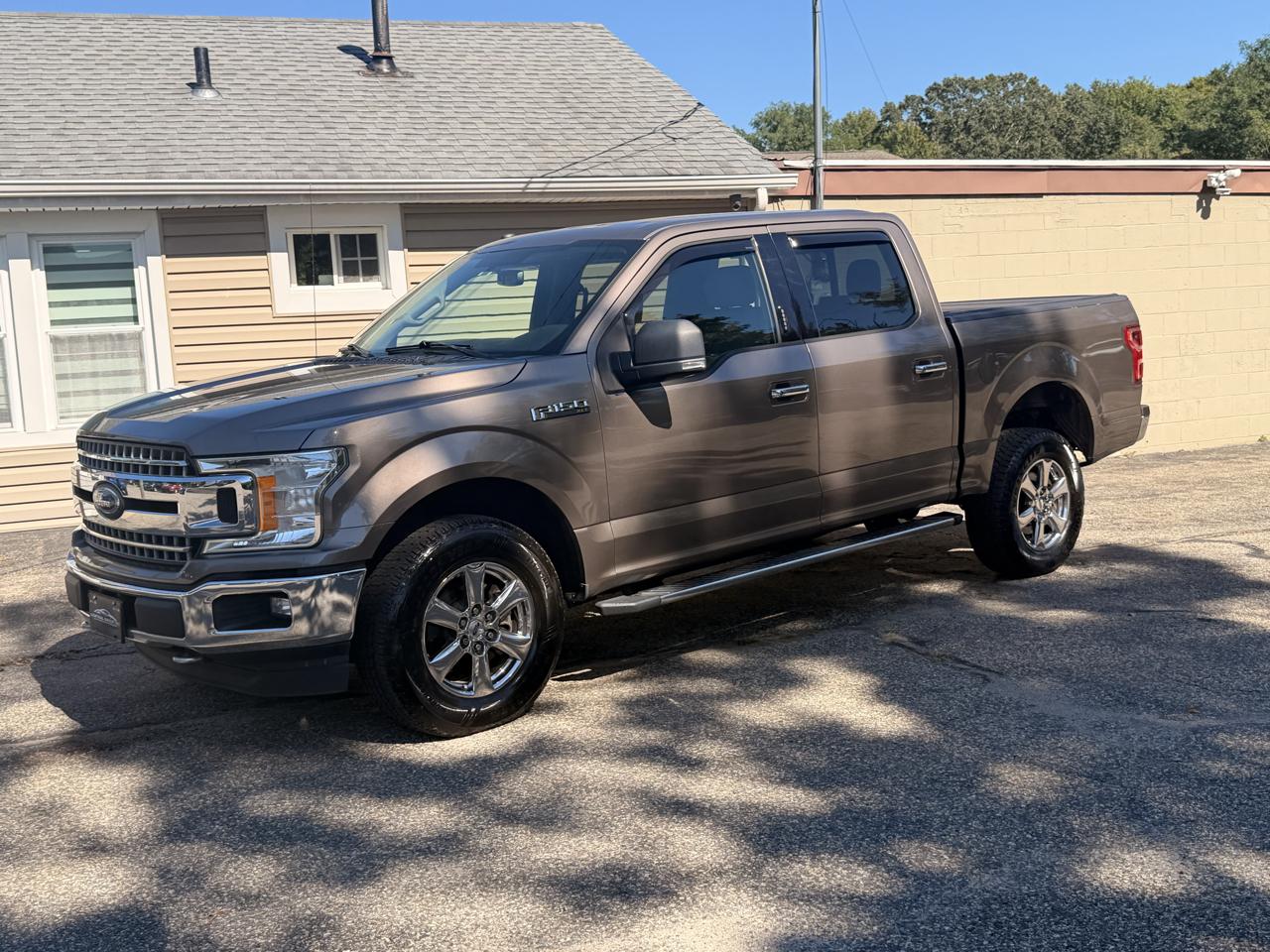 Ford F-150 4WD SuperCab 145" XLT 2018