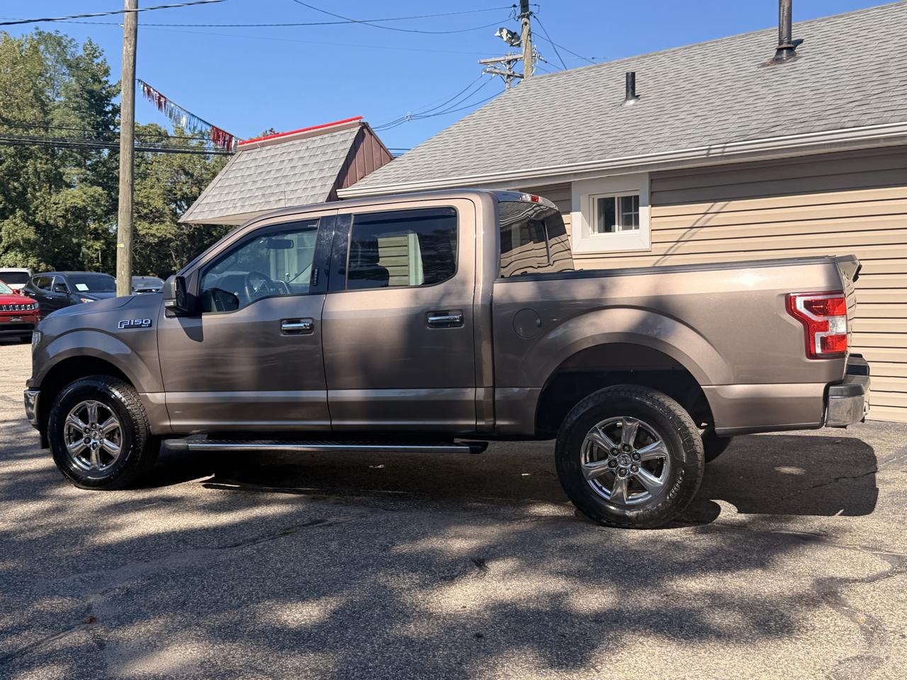 Ford F-150 4WD SuperCab 145" XLT 2018