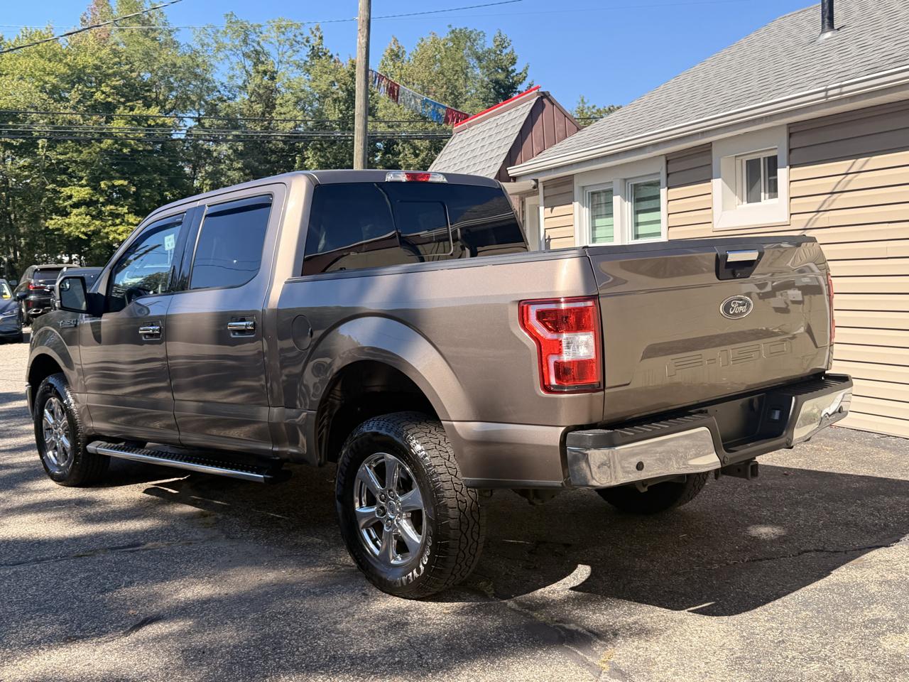 Ford F-150 4WD SuperCab 145" XLT 2018