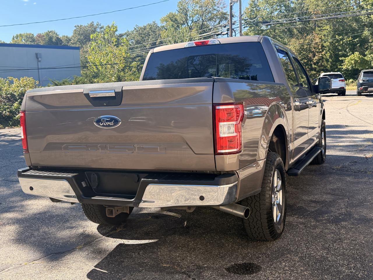 Ford F-150 4WD SuperCab 145" XLT 2018