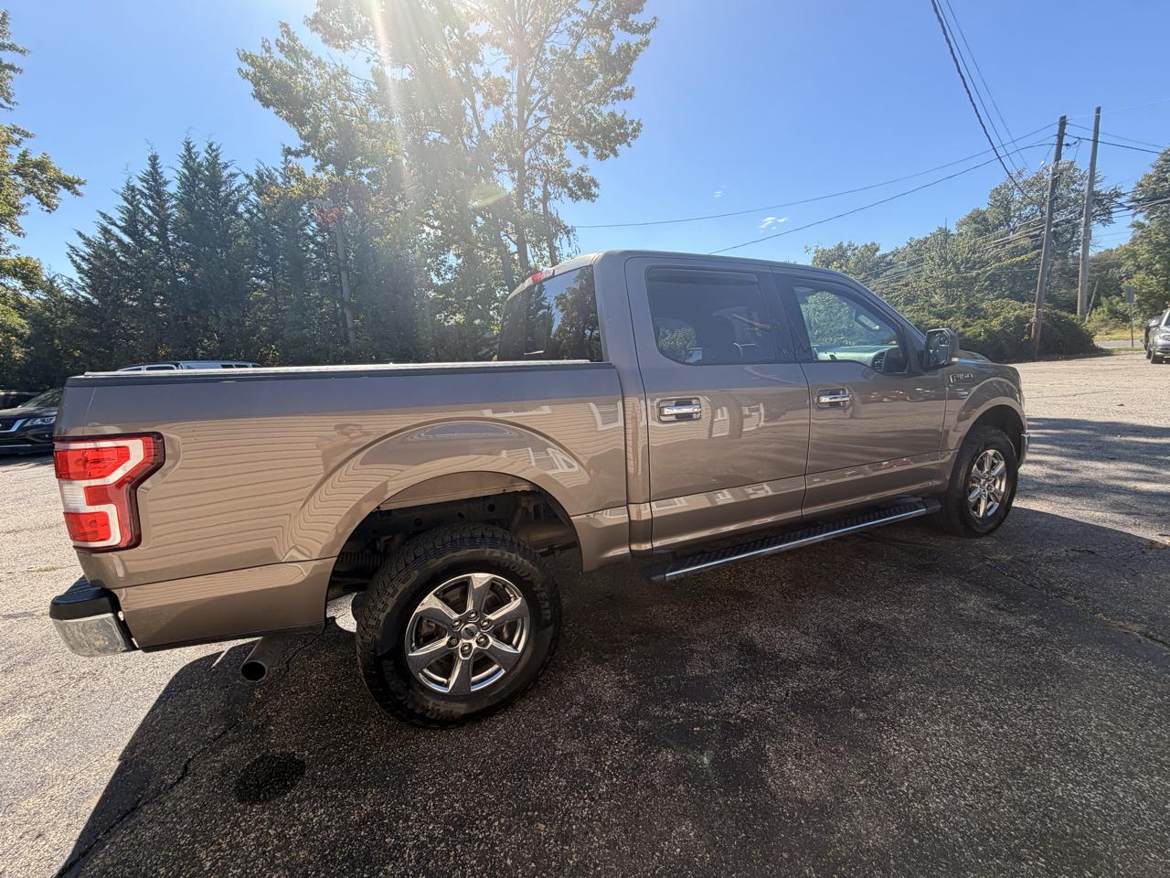 Ford F-150 4WD SuperCab 145" XLT 2018