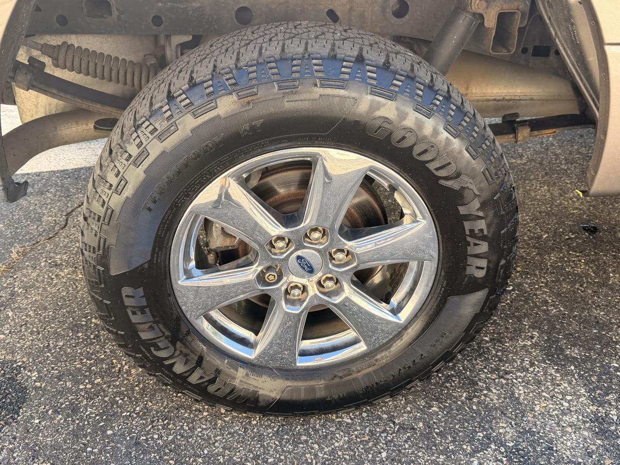 Ford F-150 4WD SuperCab 145" XLT 2018