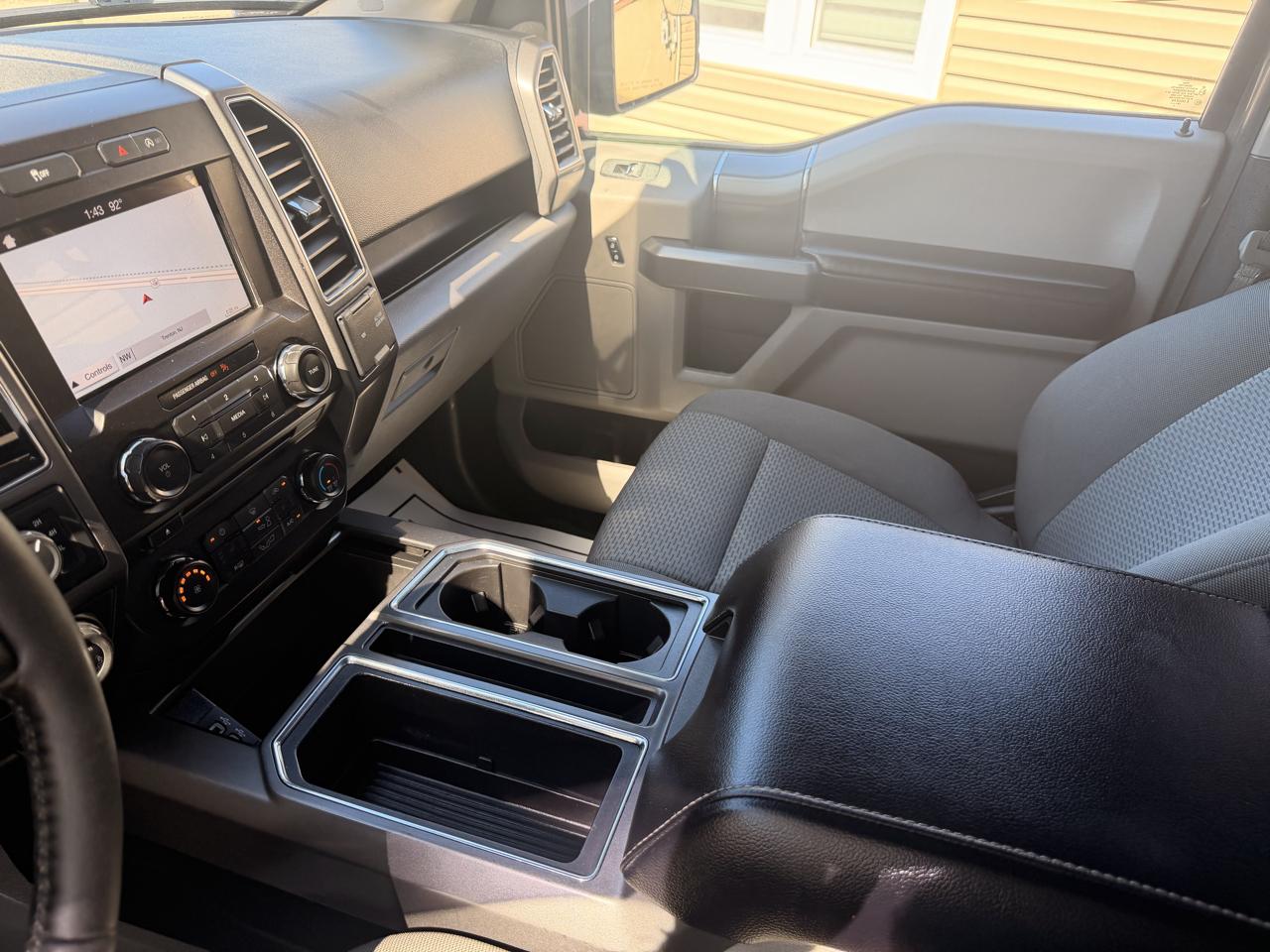 Ford F-150 4WD SuperCab 145" XLT 2018