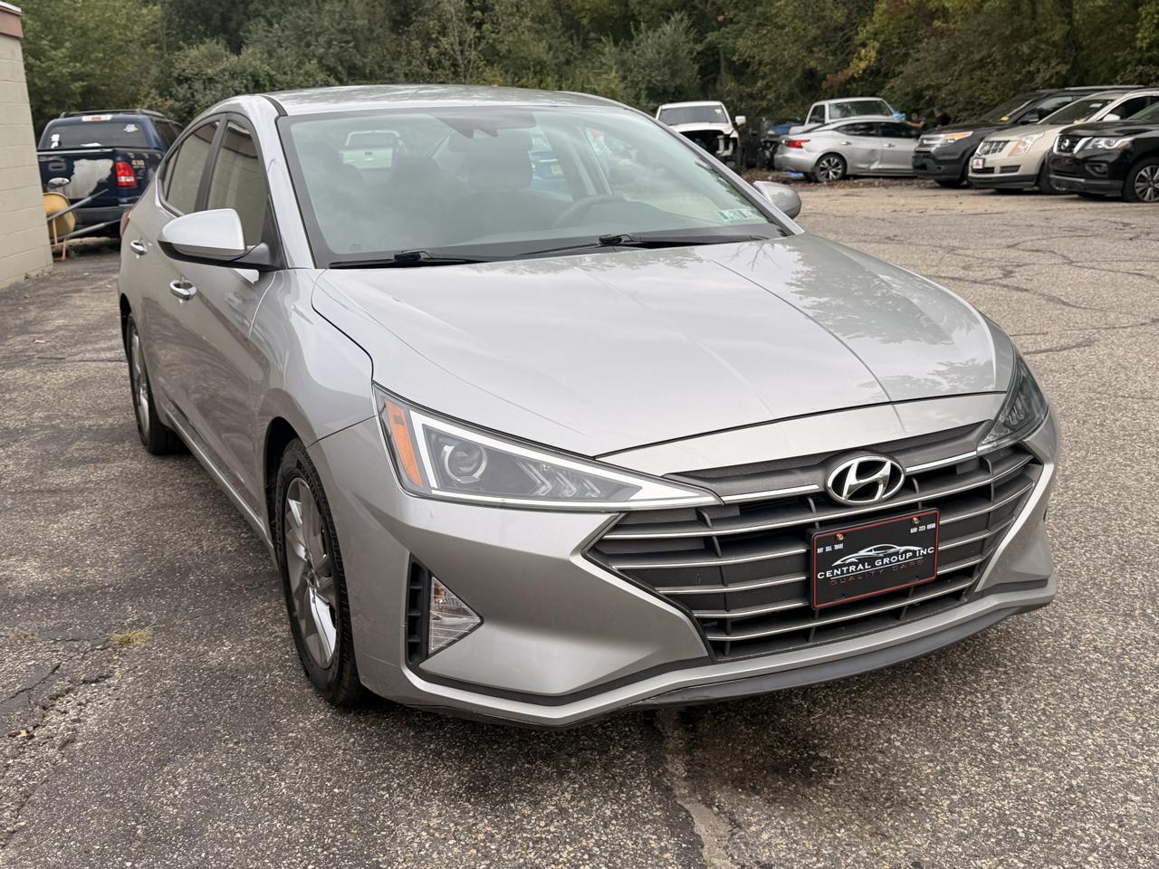 Hyundai Elantra SEL IVT 2020