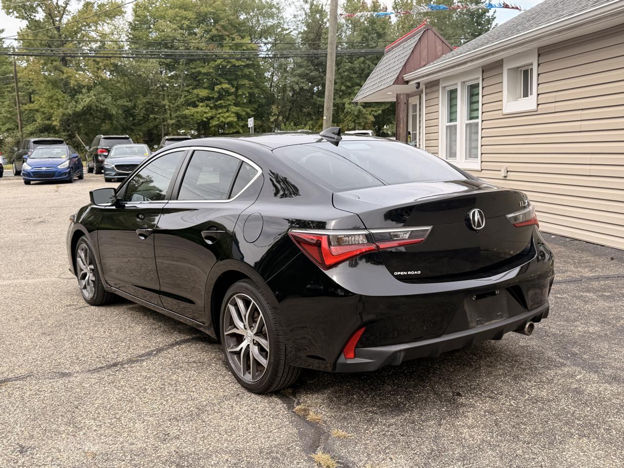 Acura ILX Sedan w/Technology Pkg 2020