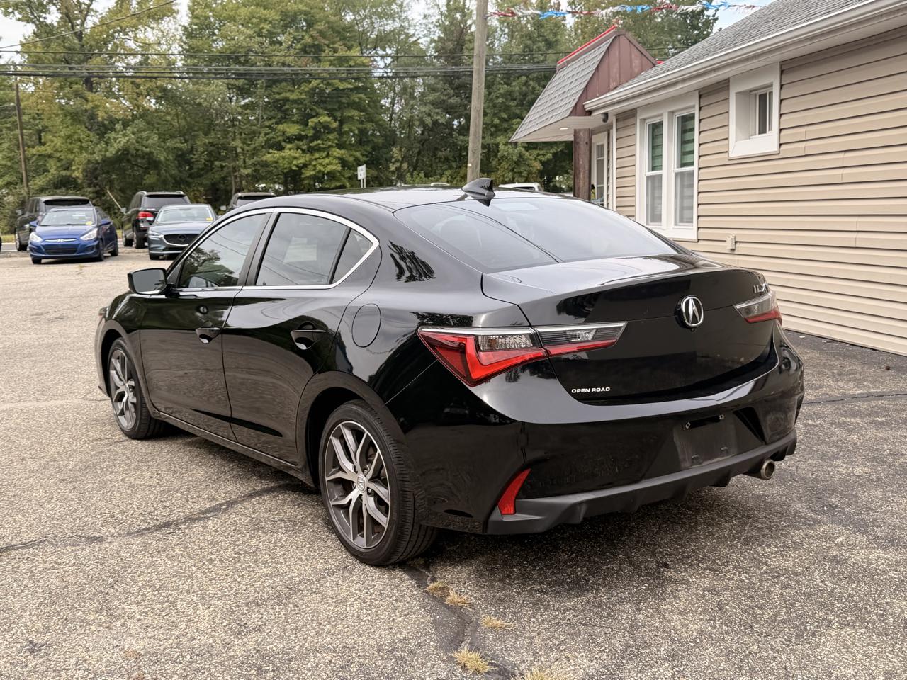 Acura ILX Sedan w/Technology Pkg 2020
