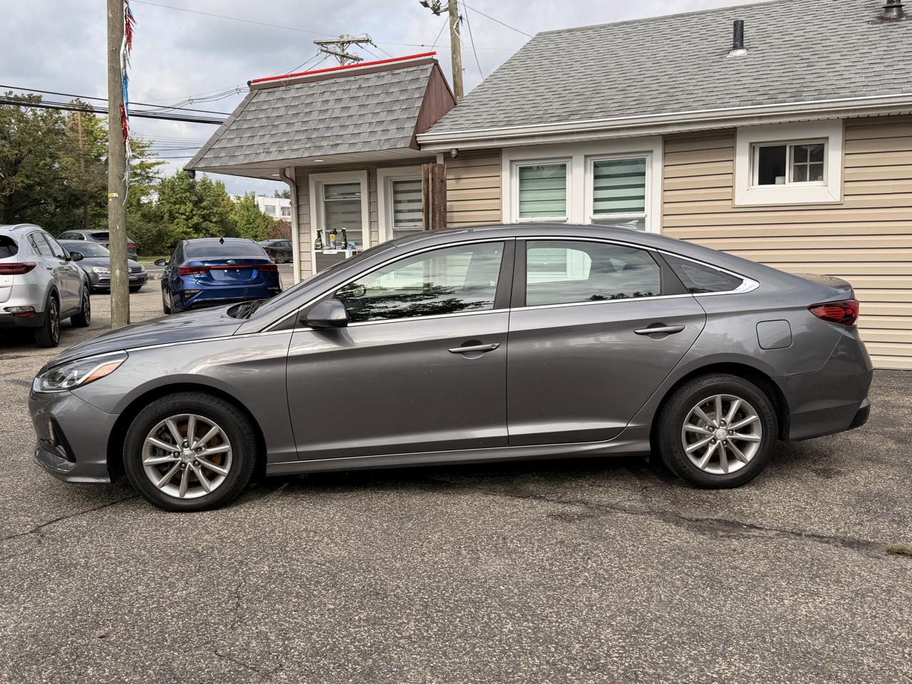 Hyundai Sonata SE 2.4L 2019