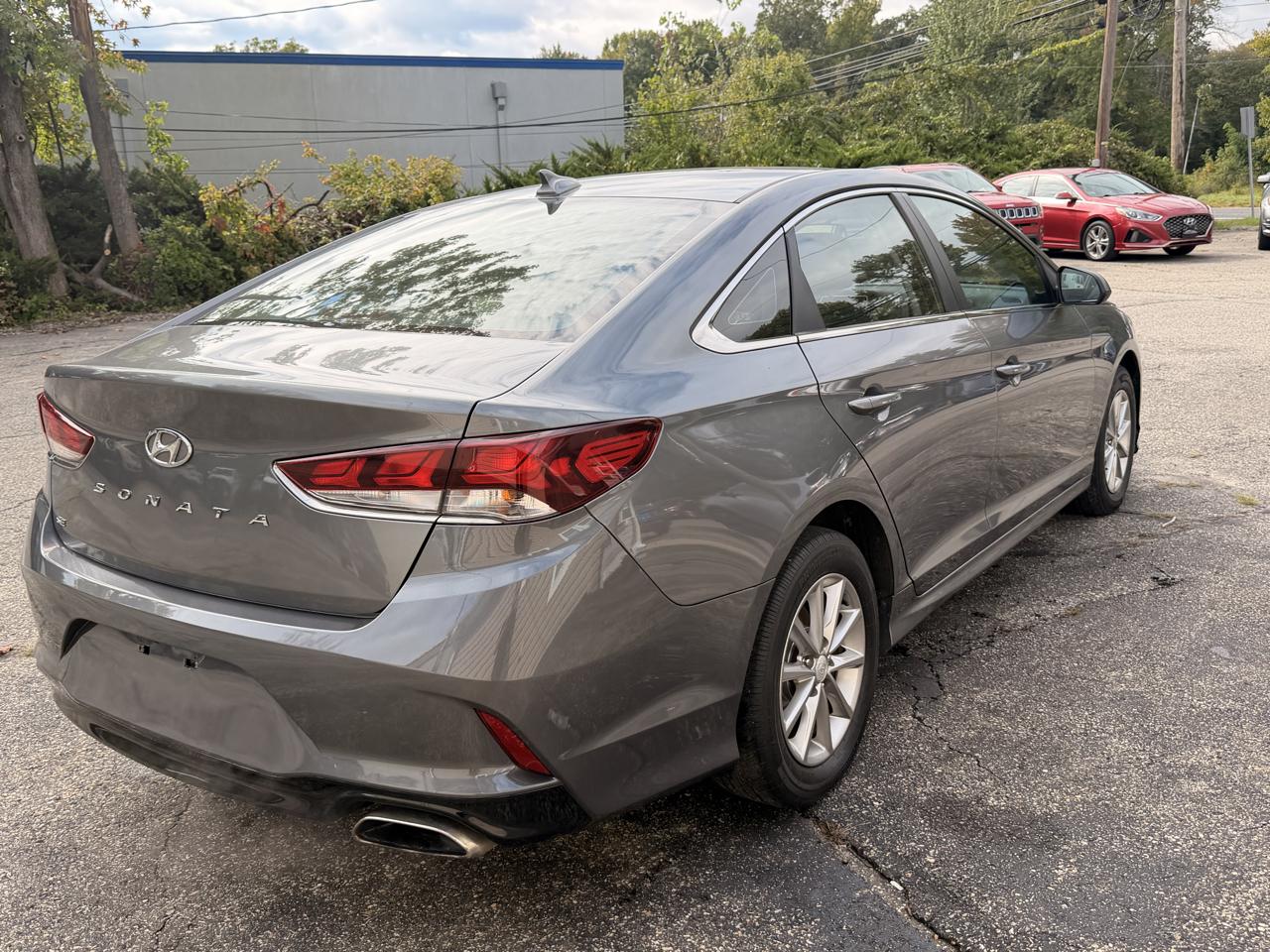 Hyundai Sonata SE 2.4L 2019