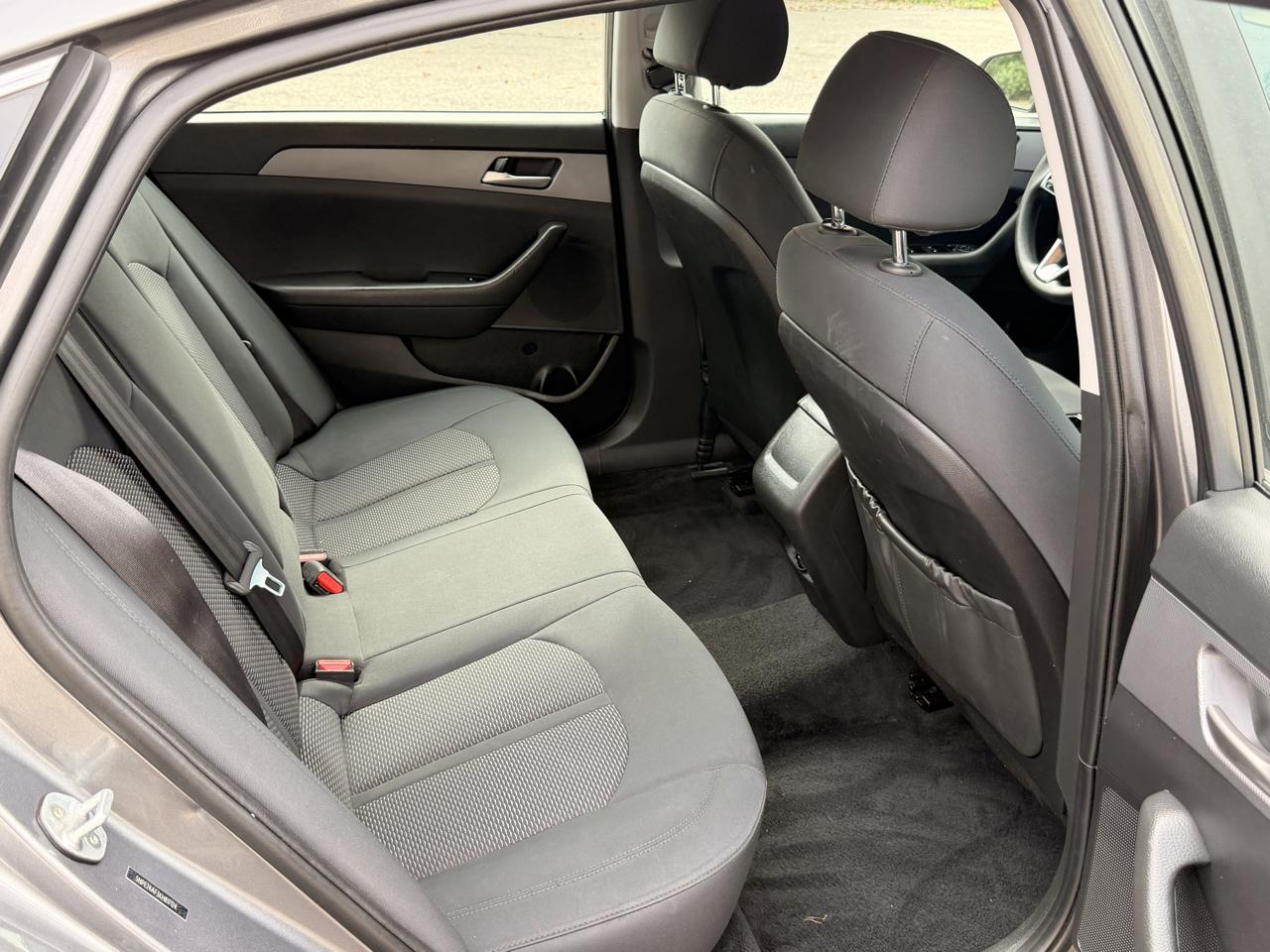 Hyundai Sonata SE 2.4L 2019