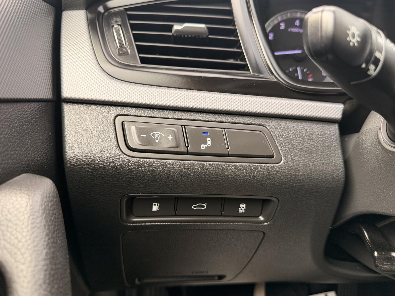 Hyundai Sonata SE 2.4L 2019