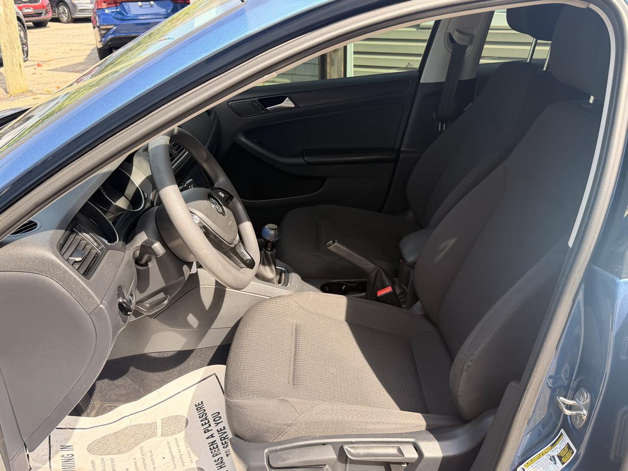 Volkswagen Jetta Sedan 4dr Man 1.4T S 2016