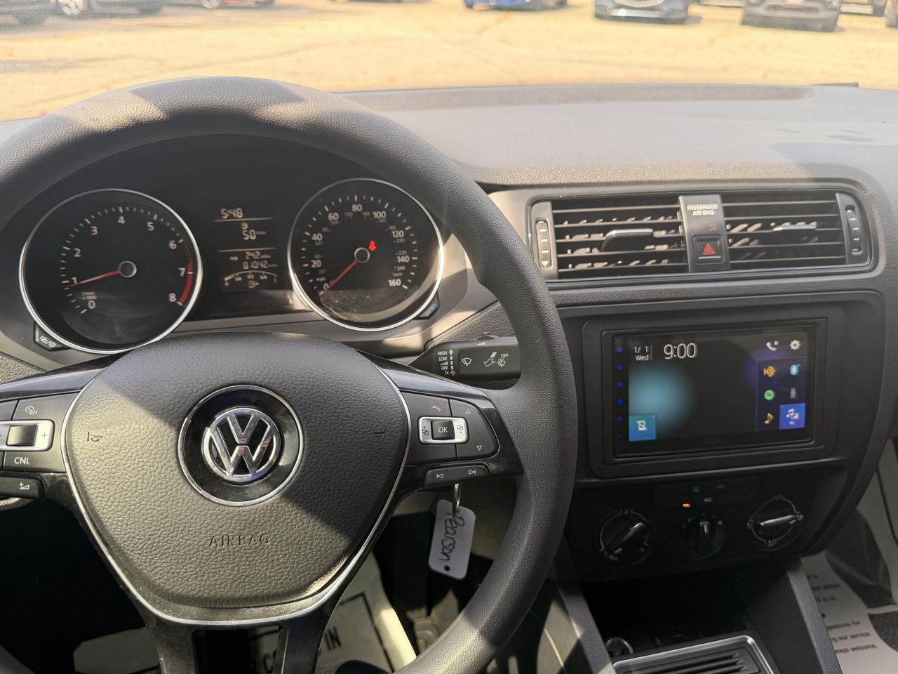 Volkswagen Jetta Sedan 4dr Man 1.4T S 2016