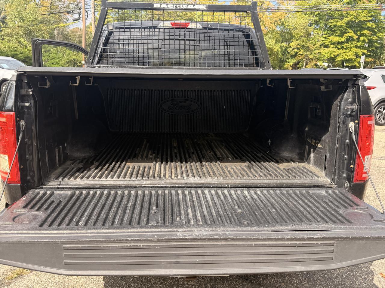 Ford F-150 4WD SuperCrew 145" XLT 2016
