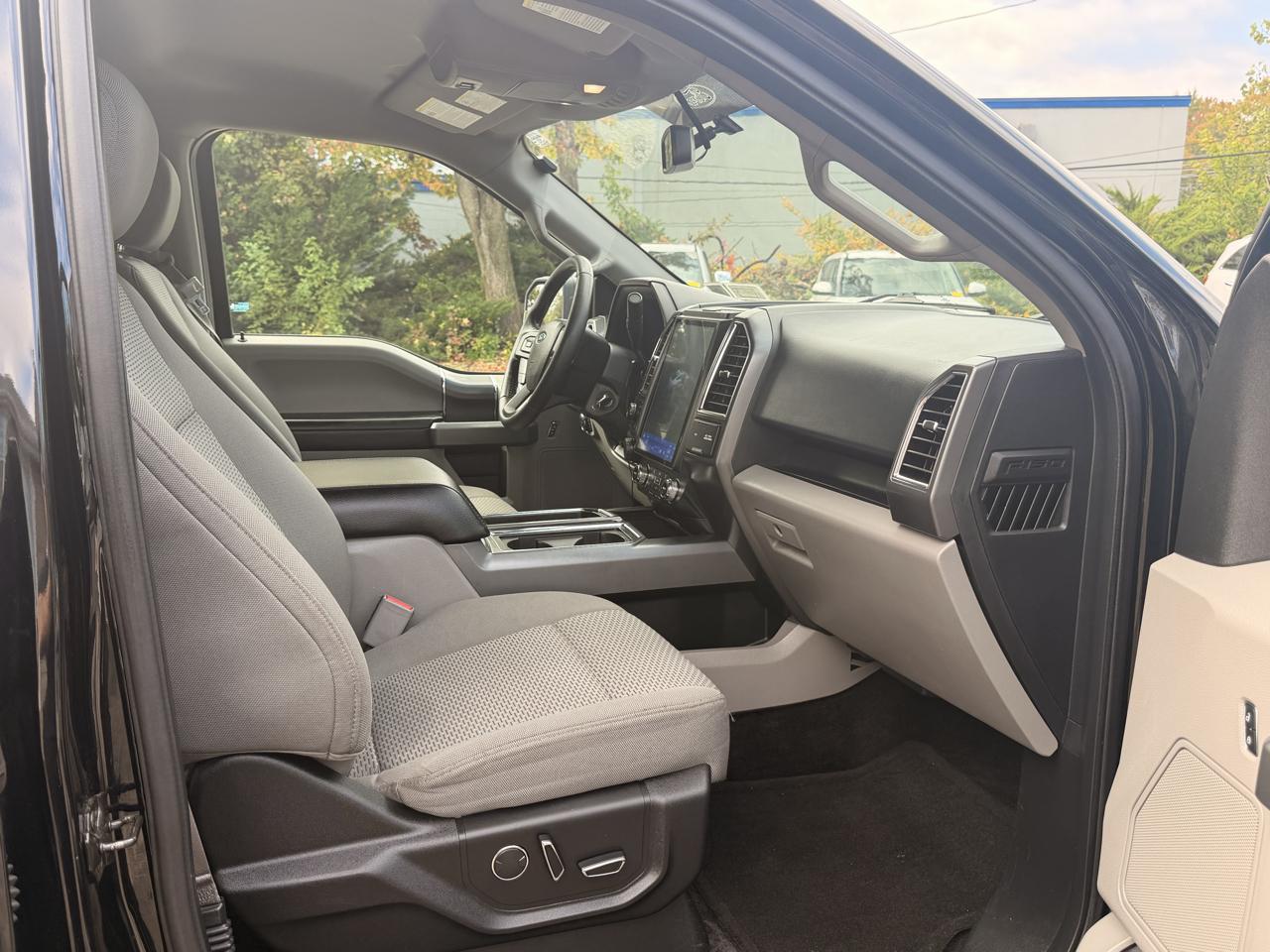Ford F-150 4WD SuperCrew 145" XLT 2016
